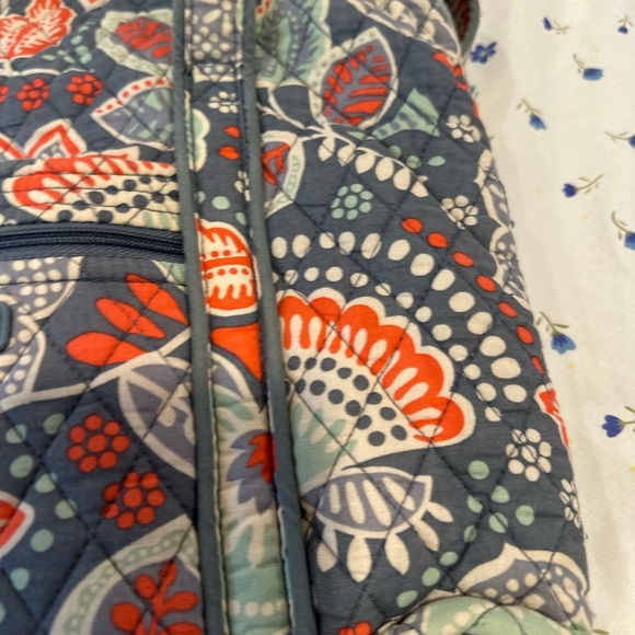 Vera Bradley Nomatic Floral Small Quilted Shoulder Tote Bag. Geometric Pattern. - Picture 13 of 14